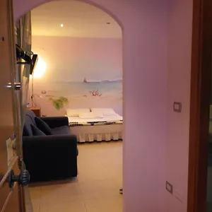 Elisart Guest house
